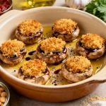 Nunca has probado unos champiñones rellenos así: receta fácil, rápida y sorprendente